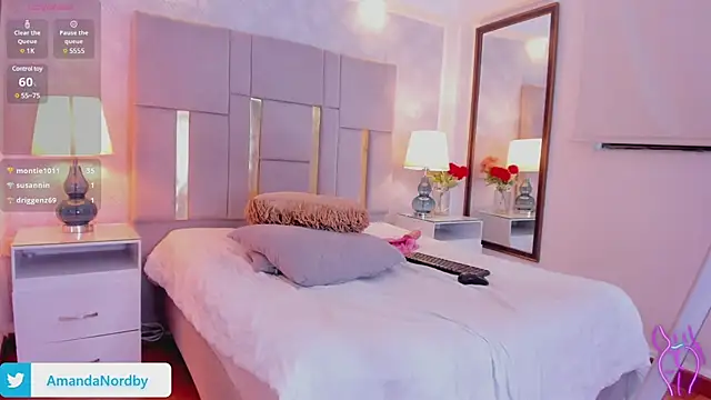 Snapshot of AmandaNordby_ chatting on 01-10-25, 12:59 AmandaNordby online show from 01-10-25, 12:59