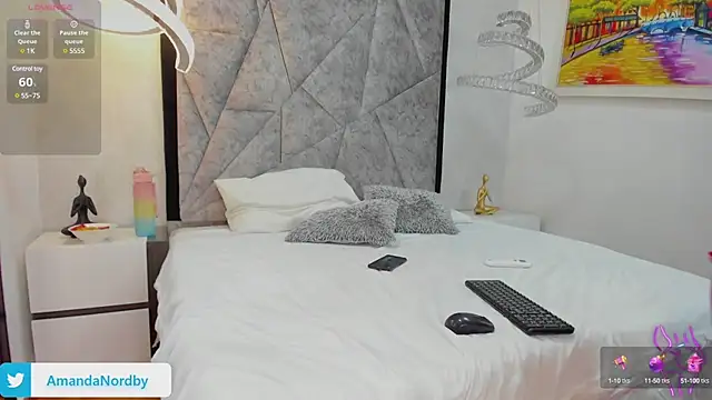 Snapshot of AmandaNordby_ chatting on 01-24-25, 10:08 AmandaNordby online show from 01-24-25, 10:08