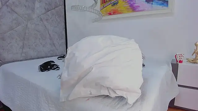 Snapshot of AmandaNordby_ chatting on 03-14-25, 04:32 AmandaNordby online show from 03-14-25, 04:32