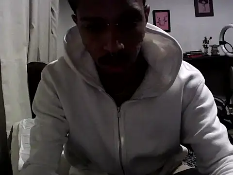 Snapshot of DarkSlim666 chatting on 06-18-26, 12:55 DarkSlim666 online show from 06-18-26, 12:55
