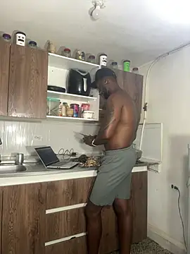 Snapshot of blackdrey18 chatting on 01-16-25, 03:24 blackdrey18 online show from 01-16-25, 03:24