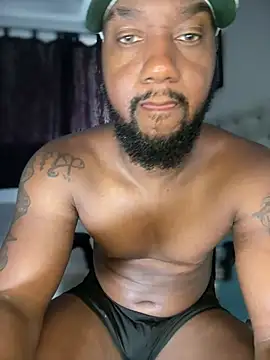 Snapshot of blackdrey18 chatting on 06-06-26, 02:00 blackdrey18 online show from 06-06-26, 02:00