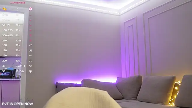 Snapshot of angel_luisa chatting on 05-14-26, 02:02 angel luisa online show from 05-14-26, 02:02