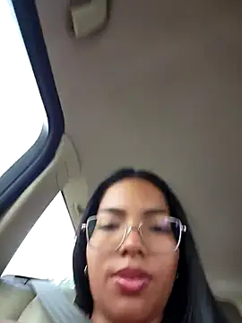 Snapshot of SheenaBrooke chatting on 10-04-25, 04:16 SheenaBrooke online show from 10-04-25, 04:16