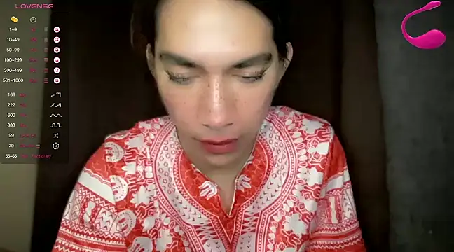 Snapshot of QUEEN_LILITH chatting on 03-07-25, 07:08 QUEEN LILITH online show from 03-07-25, 07:08