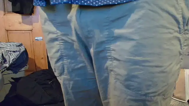 cumhungrybottom4u online show from 03-17-26, 05:11