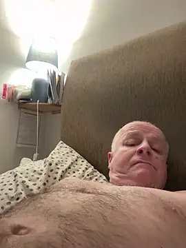 Snapshot of locallad88 chatting on 01-26-25, 12:16 locallad88 online show from 01-26-25, 12:16