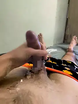 Snapshot of Koudy1 chatting on 10-11-25, 06:01 Koudy1 online show from 10-11-25, 06:01