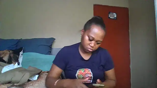 EbonySeductressx online show from 10-20-25, 12:05