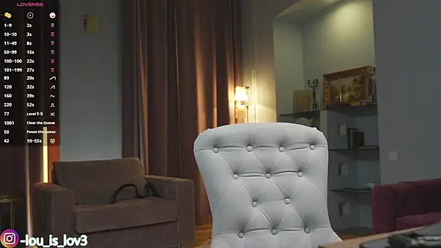 Snapshot of Louis_Karlos chatting on 10-24-25, 04:20 Louis Karlos online show from 10-24-25, 04:20