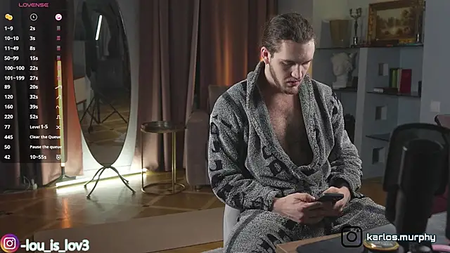 Snapshot of Louis_Karlos chatting on 11-20-25, 03:50 Louis Karlos online show from 11-20-25, 03:50