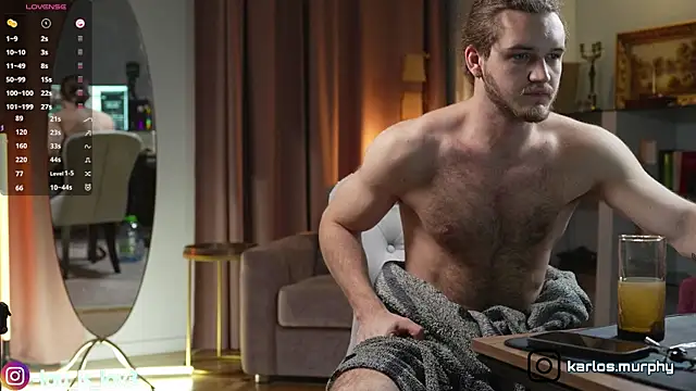 Snapshot of Louis_Karlos chatting on 11-30-25, 04:38 Louis Karlos online show from 11-30-25, 04:38