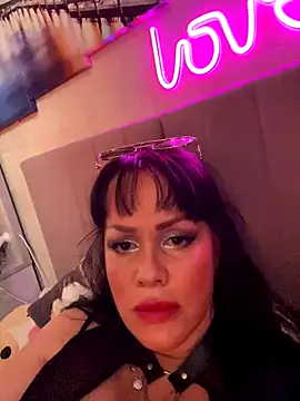 Lolaley2 online show from 10-15-25, 06:24