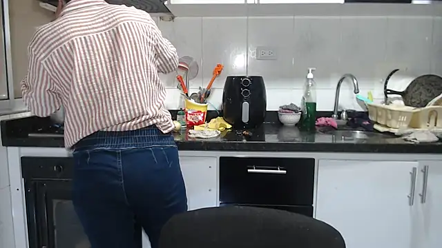 kateleyagrey online show from 03-21-26, 10:24