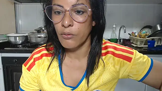 kateleyagrey online show from 06-27-26, 08:03