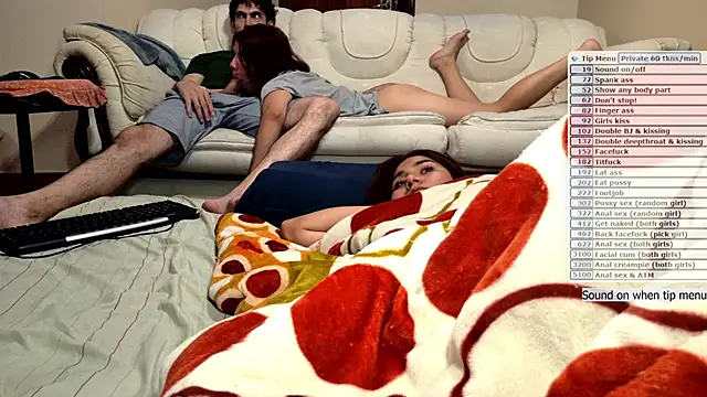 Snapshot of f4p_top chatting on 09-13-25, 03:06 f4p top online show from 09-13-25, 03:06