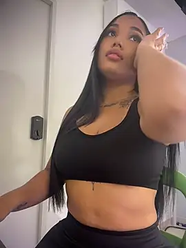 TianaaJackson online show from 05-05-26, 07:44