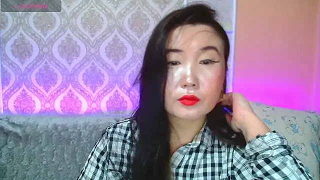 Snapshot of Bet_Lu chatting on 03-20-25, 10:29 Bet Lu online show from 03-20-25, 10:29