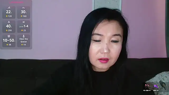 Snapshot of Bet_Lu chatting on 10-14-25, 08:37 Bet Lu online show from 10-14-25, 08:37