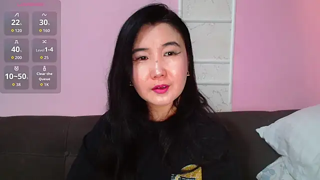 Snapshot of Bet_Lu chatting on 10-24-25, 03:25 Bet Lu online show from 10-24-25, 03:25