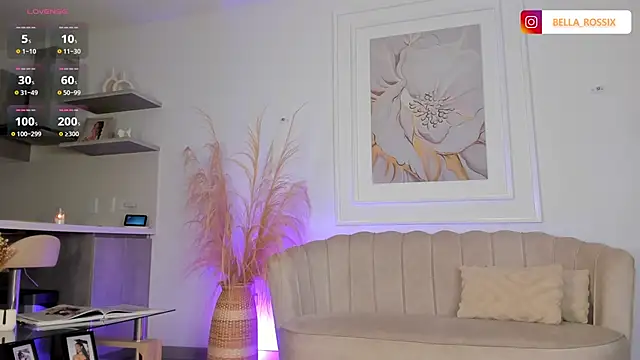 Snapshot of BellaRossii chatting on 10-25-25, 12:51 BellaRossii online show from 10-25-25, 12:51