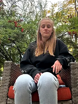 ClumsyLink online show from 11-19-25, 11:38