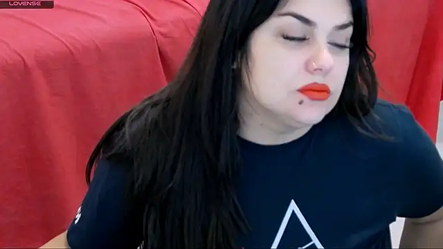 Snapshot of TinaMaay chatting on 01-15-25, 08:58 TinaMaay online show from 01-15-25, 08:58