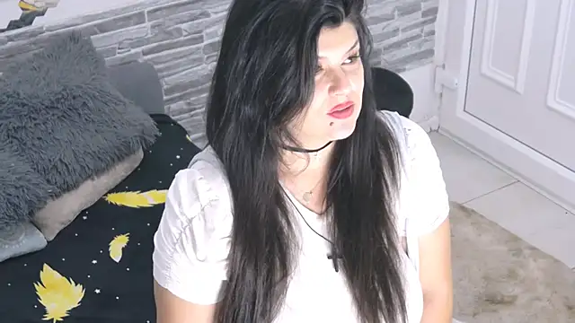 TinaMaay online show from 05-11-26, 04:59