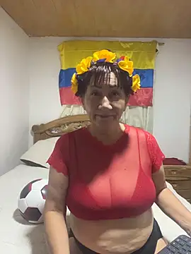 Snapshot of Savvanahh chatting on 06-19-26, 10:52 Savvanahh online show from 06-19-26, 10:52