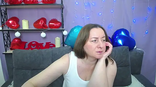 Abby Taylorr online show from 02-20-25, 07:23