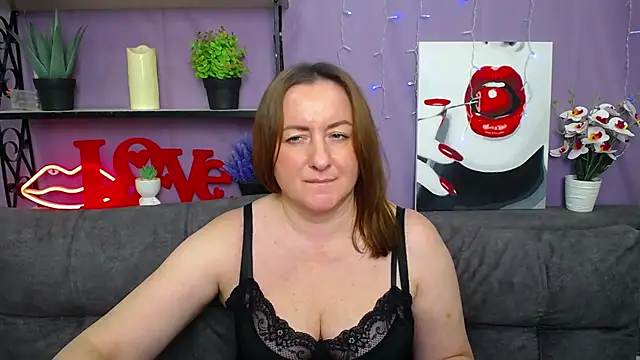 Abby Taylorr online show from 03-18-25, 01:20