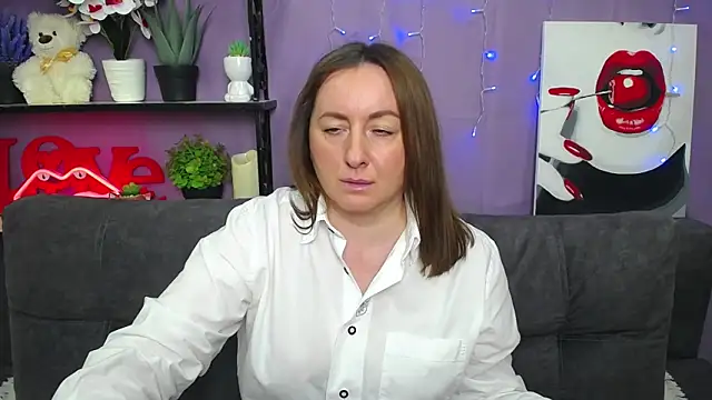 Abby Taylorr online show from 03-23-25, 07:20