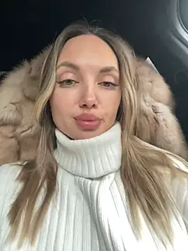 Snapshot of AngelinaMoore chatting on 01-10-25, 09:55 AngelinaMoore online show from 01-10-25, 09:55