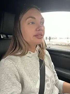 Snapshot of AngelinaMoore chatting on 03-02-25, 08:16 AngelinaMoore online show from 03-02-25, 08:16