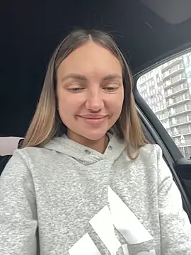 Snapshot of AngelinaMoore chatting on 03-02-25, 11:18 AngelinaMoore online show from 03-02-25, 11:18