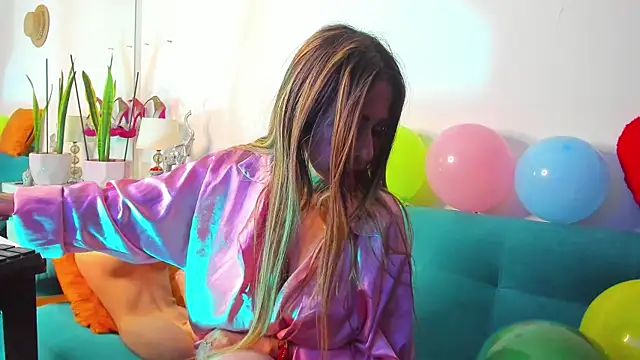 Victoria Jonness online show from 02-15-25, 05:09