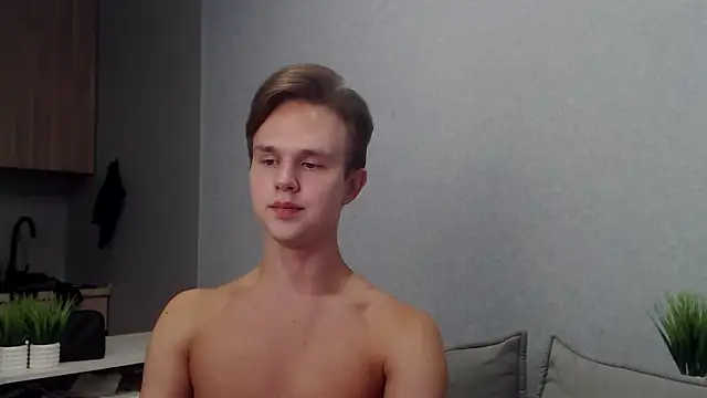 MartinMendez online show from 09-29-25, 01:38