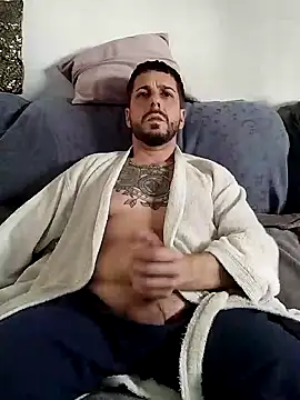 LoGaNfree88 online show from 01-22-25, 02:03