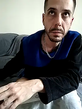 LoGaNfree88 online show from 02-18-25, 01:11