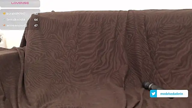 Snapshot of SedaDerin chatting on 02-27-25, 10:15 SedaDerin online show from 02-27-25, 10:15