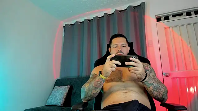 Pierre Vidal online show from 09-23-25, 01:19