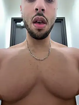 pimentfort77 online show from 03-21-25, 12:06