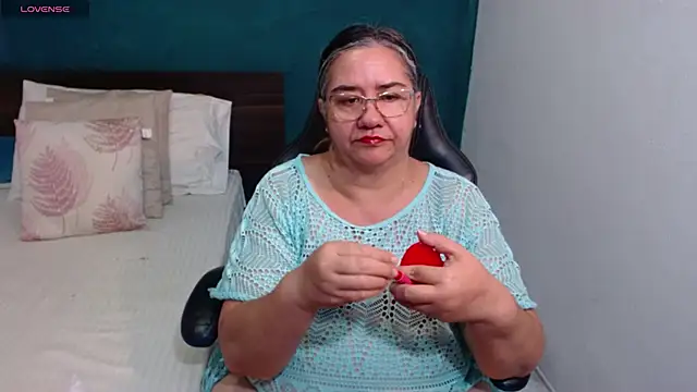 scaelettdubois online show from 02-10-26, 01:21