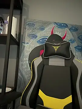 MariaTull online show from 02-03-25, 03:27