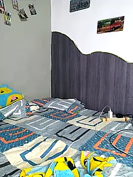 Little Naughty Nicole online show from 04-10-26, 05:56