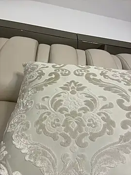 ALISSON FOXXX1 online show from 04-22-26, 11:50