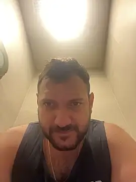 Snapshot of JonJ0 chatting on 01-11-26, 10:53 JonJ0 online show from 01-11-26, 10:53