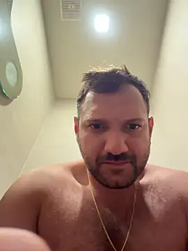 Snapshot of JonJ0 chatting on 01-17-26, 09:58 JonJ0 online show from 01-17-26, 09:58