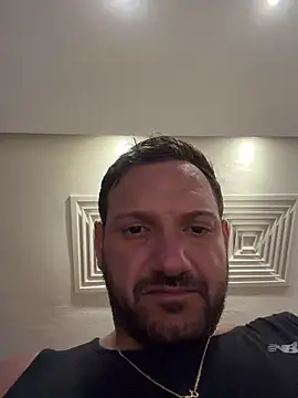 Snapshot of JonJ0 chatting on 02-06-26, 10:29 JonJ0 online show from 02-06-26, 10:29