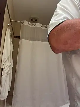 Snapshot of JonJ0 chatting on 02-12-26, 01:11 JonJ0 online show from 02-12-26, 01:11